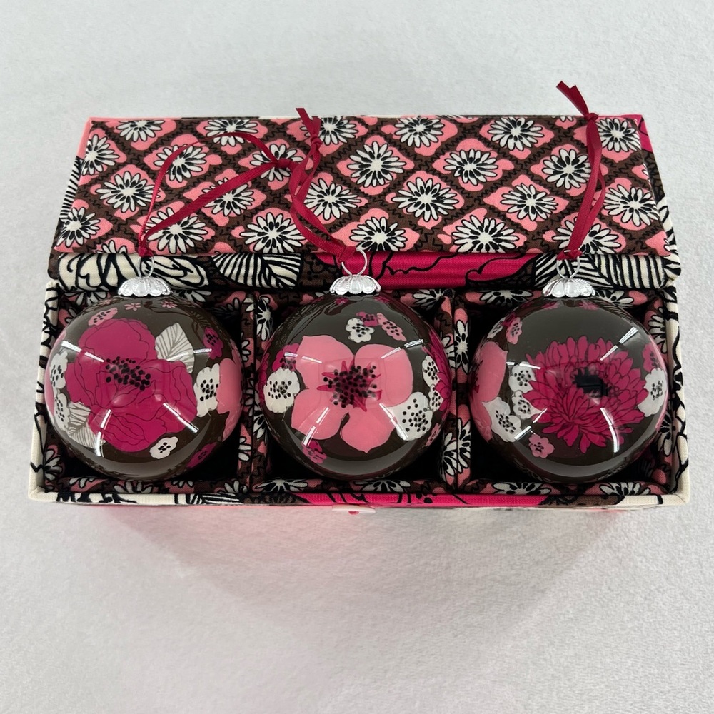Vera Bradley Mocha Rouge Ornament Trio